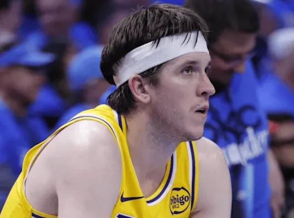 nba现役薪资_里夫斯顶薪争议_NBA自由球员市场估值高烧