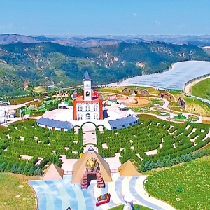 五一延安周边游超火！安塞南沟景区凭啥这么火爆？