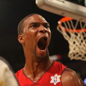 NBA狮吼功炸裂！波什一吼震碎对手魂，这才是真龙王